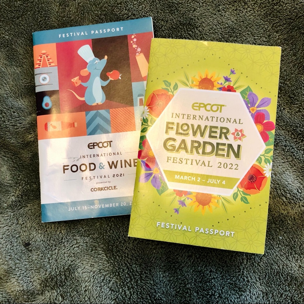 [3/$15] 2021 & 2022 Epcot Festival Souvenir Program Books